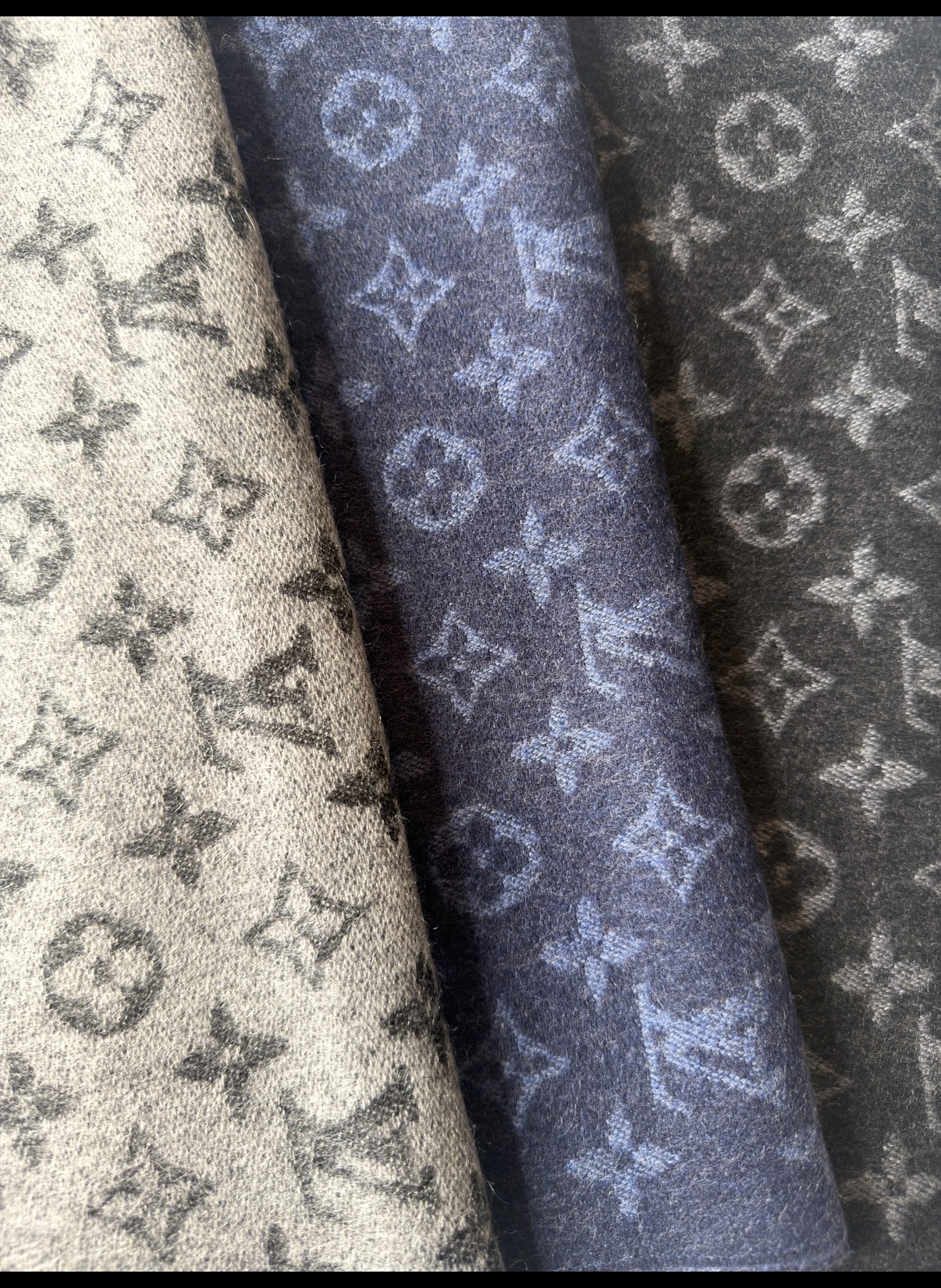 Louis Vuitton Monogram Dégradé